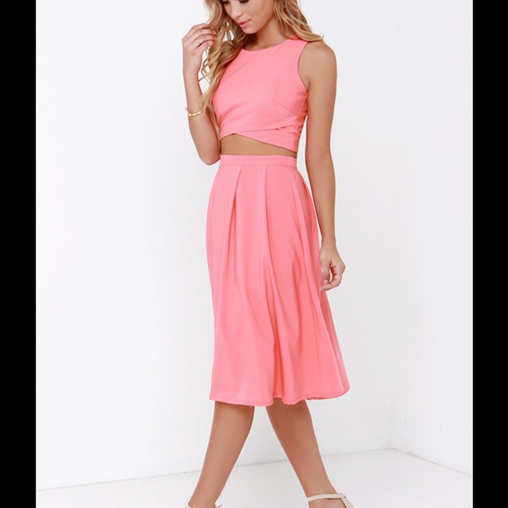 New 2pc - Picture 2 of 3